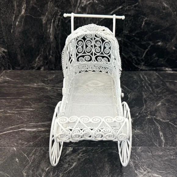 White Metal Doll Carriage with Small Baby Doll - Picture 5 of 16